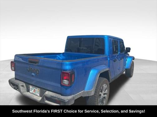 2025 Jeep Gladiator Nighthawk