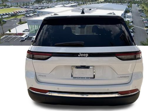 2026 Jeep Grand Cherokee Laredo