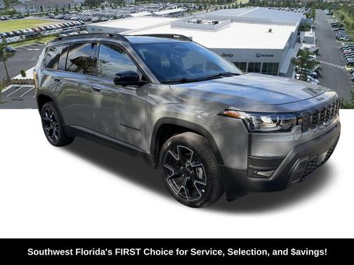 sting-gray clearcoat 2026 Jeep Cherokee Overland