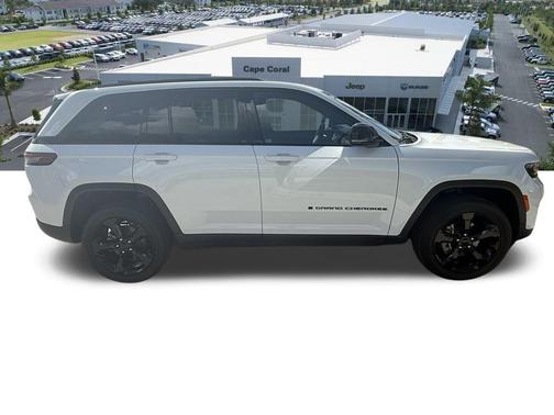 2025 Jeep Grand Cherokee Altitude
