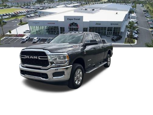 2020 RAM 2500 Tradesman Crew Cab 4X4 6'4' Box