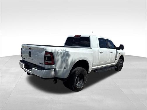 2024 RAM 3500 Laramie Mega Cab 4x4 6'4' Box