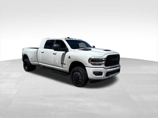 2024 RAM 3500 Laramie Mega Cab 4x4 6'4' Box