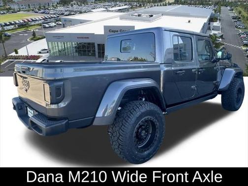2025 Jeep Gladiator Nighthawk