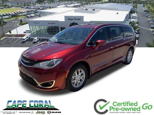 Velvet Red Pearlcoat 2020 Chrysler Pacifica Touring