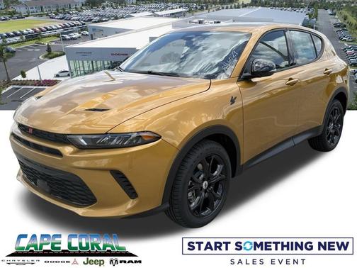 Acapulco Gold 2025 Dodge Hornet GT AWD SUV