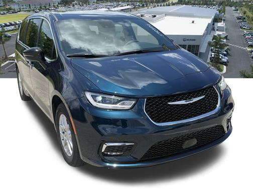 2025 Chrysler Pacifica L