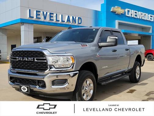 2023 RAM 2500 Big Horn Crew Cab 4x4 6'4' Box