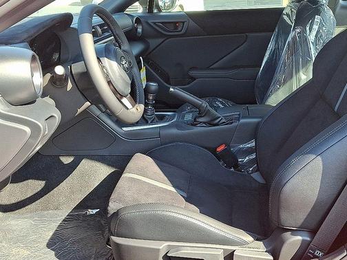 2025 Toyota GR86 Premium