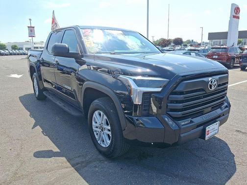 Midnight Black Metallic 2025 Toyota Tundra SR5