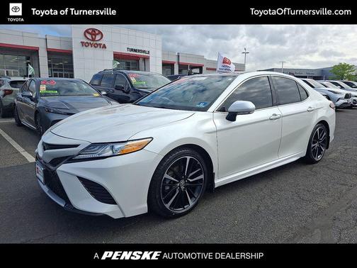 Wind Chill Pearl 2020 Toyota Camry XSE