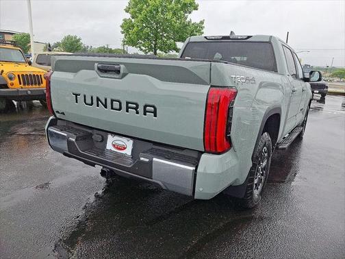 2025 Toyota Tundra SR5