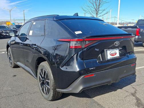 2026 Toyota bZ XLE Plus