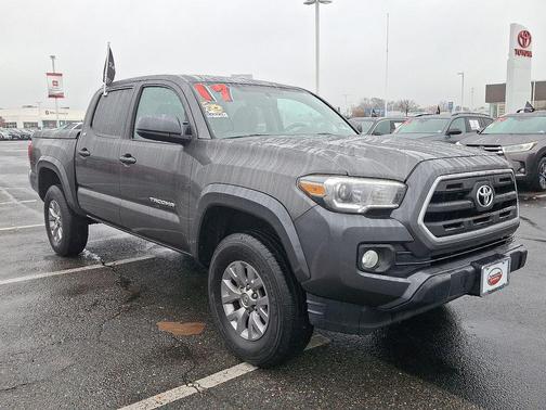 2017 Toyota Tacoma SR5