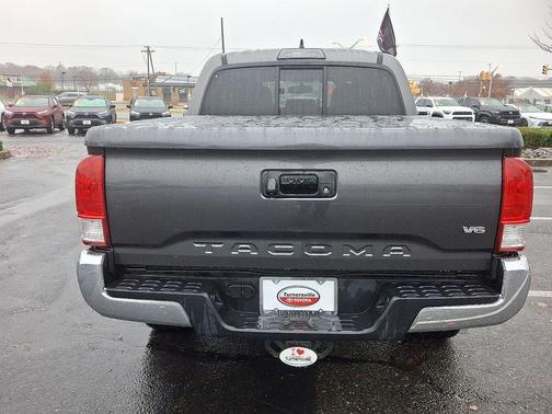 2017 Toyota Tacoma SR5