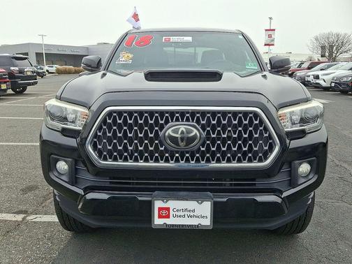 2018 Toyota Tacoma TRD Sport