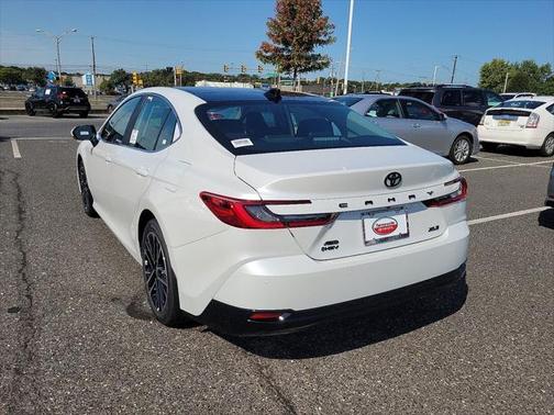 2025 Toyota Camry XLE
