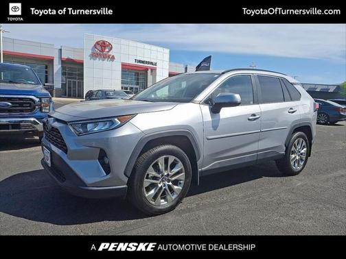 2021 Toyota RAV4 XLE Premium
