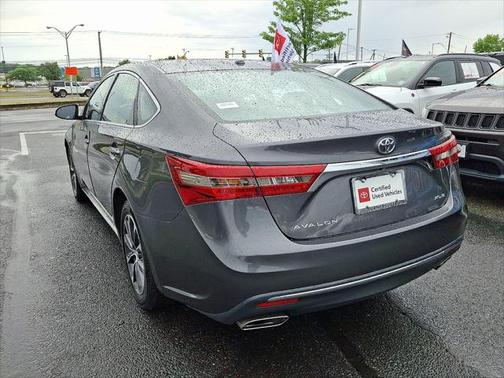 2017 Toyota Avalon XLE Premium