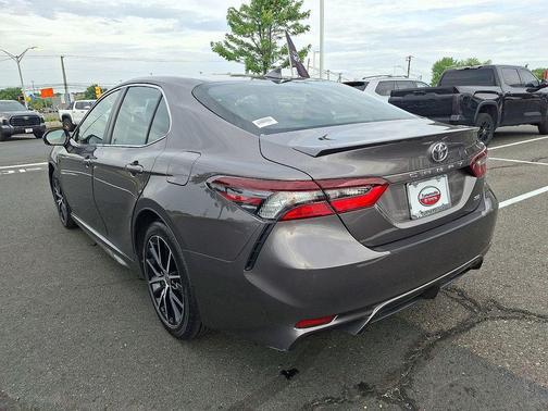 Predawn Gray Mica 2023 Toyota Camry SE