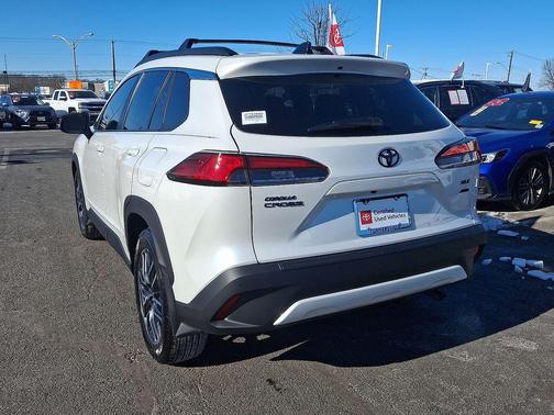 2026 Toyota Corolla Cross XLE