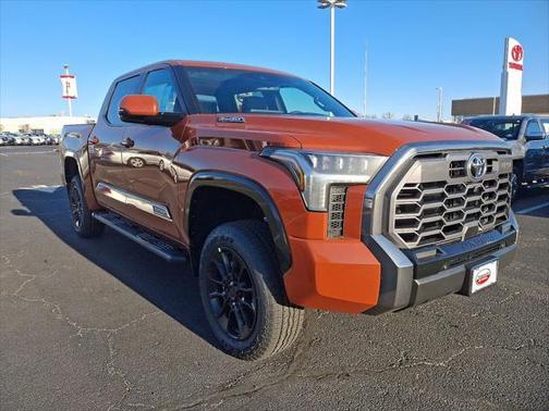 2025 Toyota Tundra Hybrid Platinum