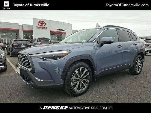 2023 Toyota Corolla Cross XLE