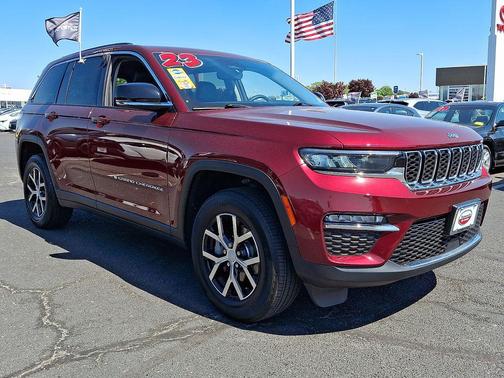 Velvet Red Pearlcoat 2023 Jeep Grand Cherokee Limited