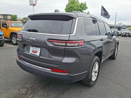 2021 Jeep Grand Cherokee L Laredo