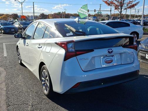 2019 Toyota Prius XLE