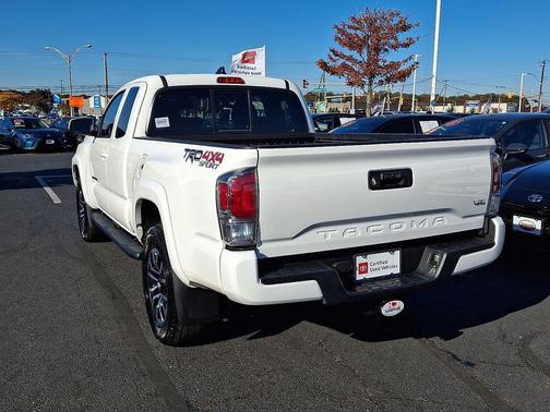 2021 Toyota Tacoma TRD Sport