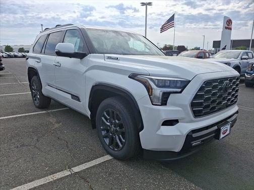 2025 Toyota Sequoia Platinum