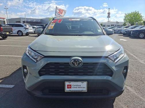 2021 Toyota RAV4 XLE