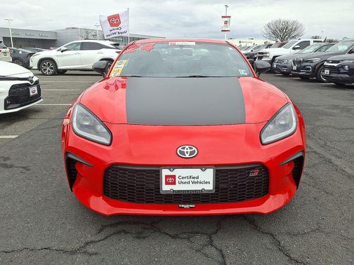 2024 Toyota GR86 Base