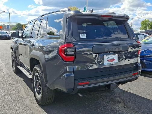 2025 Toyota 4Runner TRD Off Road