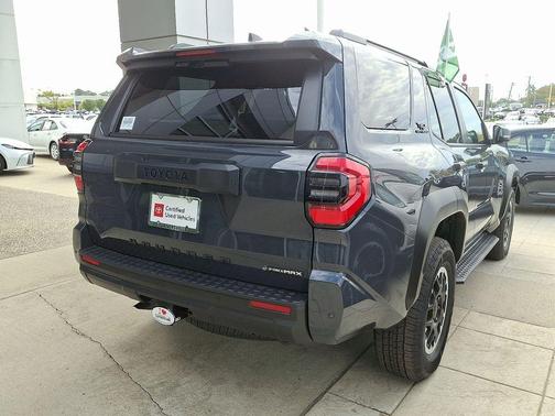 2025 Toyota 4Runner TRD Off Road