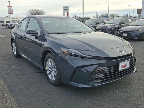 Underground 2026 Toyota Camry LE