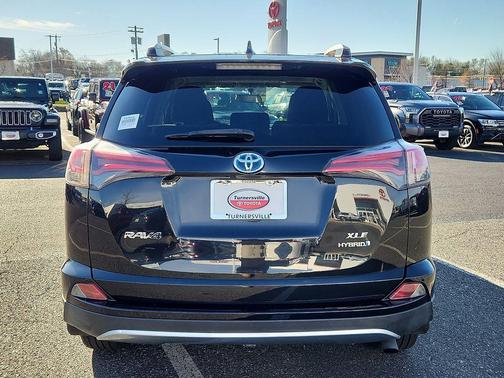 2016 Toyota RAV4 Hybrid XLE