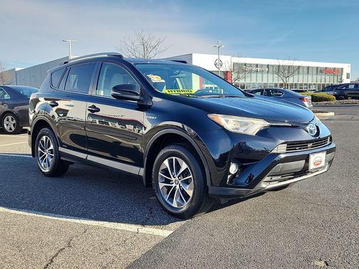 2016 Toyota RAV4 Hybrid XLE