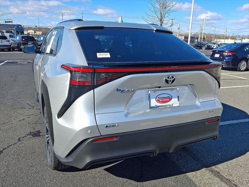 2025 Toyota bZ4X XLE