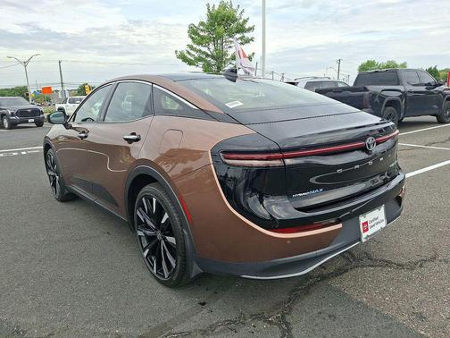 Bronze Age/Black 2023 Toyota Crown Platinum