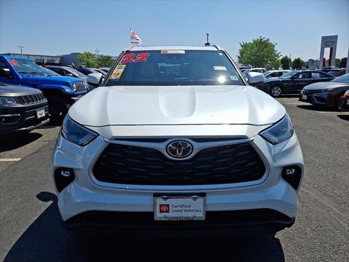 2022 Toyota Highlander XLE