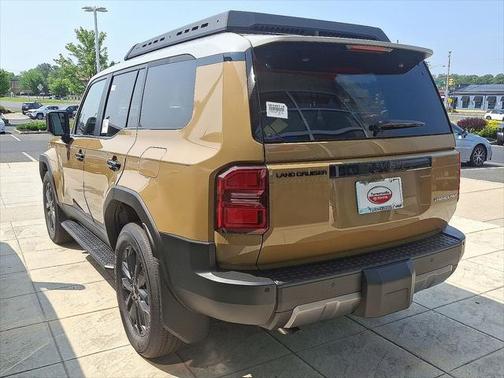 2025 Toyota Land Cruiser Base