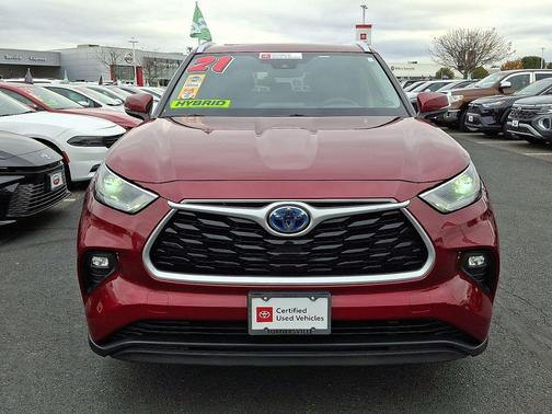 2021 Toyota Highlander Hybrid XLE