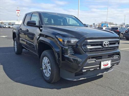 2025 Toyota Tacoma SR
