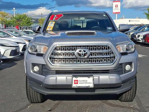 2017 Toyota Tacoma TRD Sport
