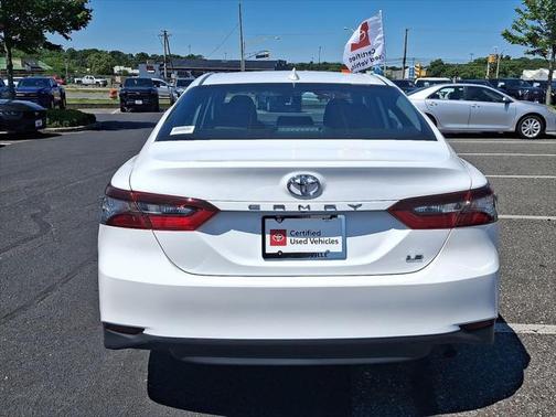 2022 Toyota Camry LE