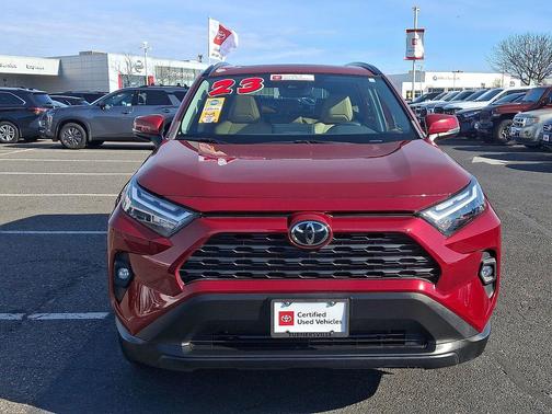 2023 Toyota RAV4 XLE Premium