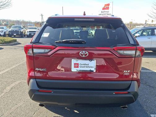 2023 Toyota RAV4 XLE Premium