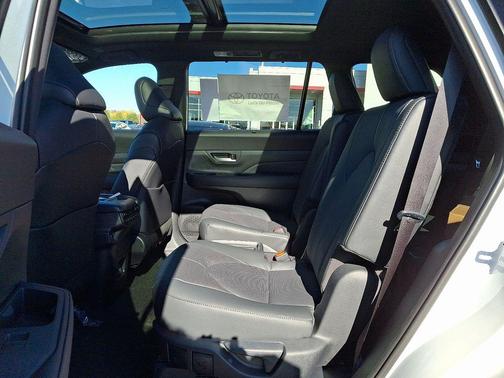 2026 Toyota Grand Highlander Hybrid Nightshade Edition